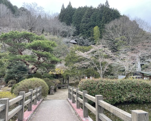 方谷園